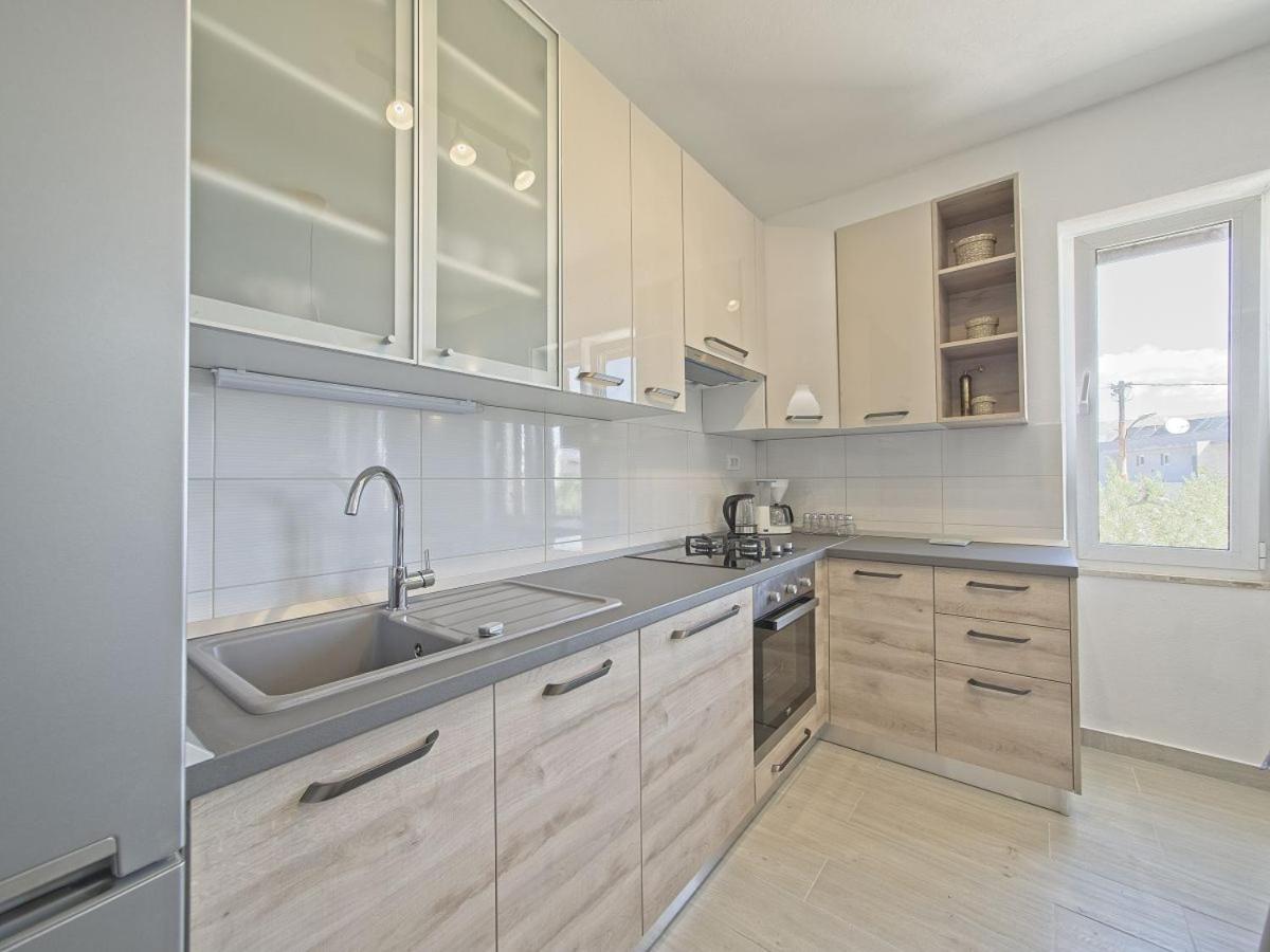 Apartman Nikica Postira Extérieur photo