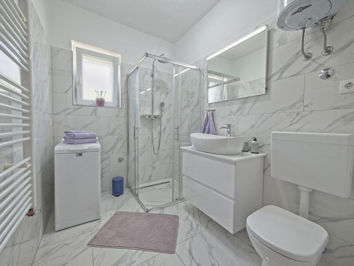 Apartman Nikica Postira Extérieur photo